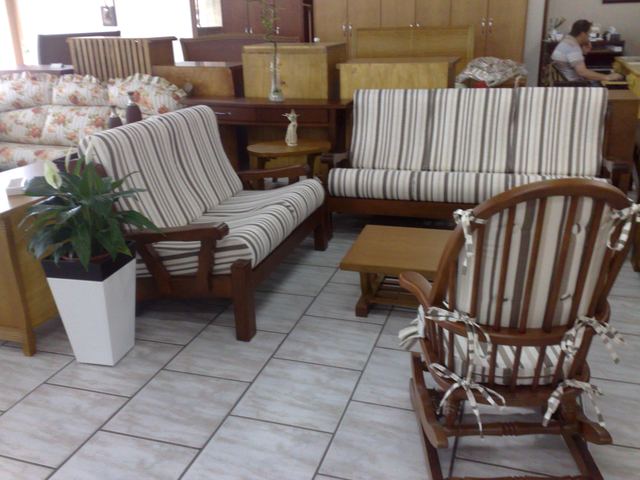 Sofá Ref. 16 Espumas Maciças